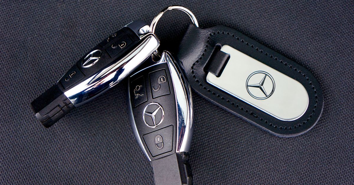 Nissan car key fob — Fast Locksmith Of Paramus