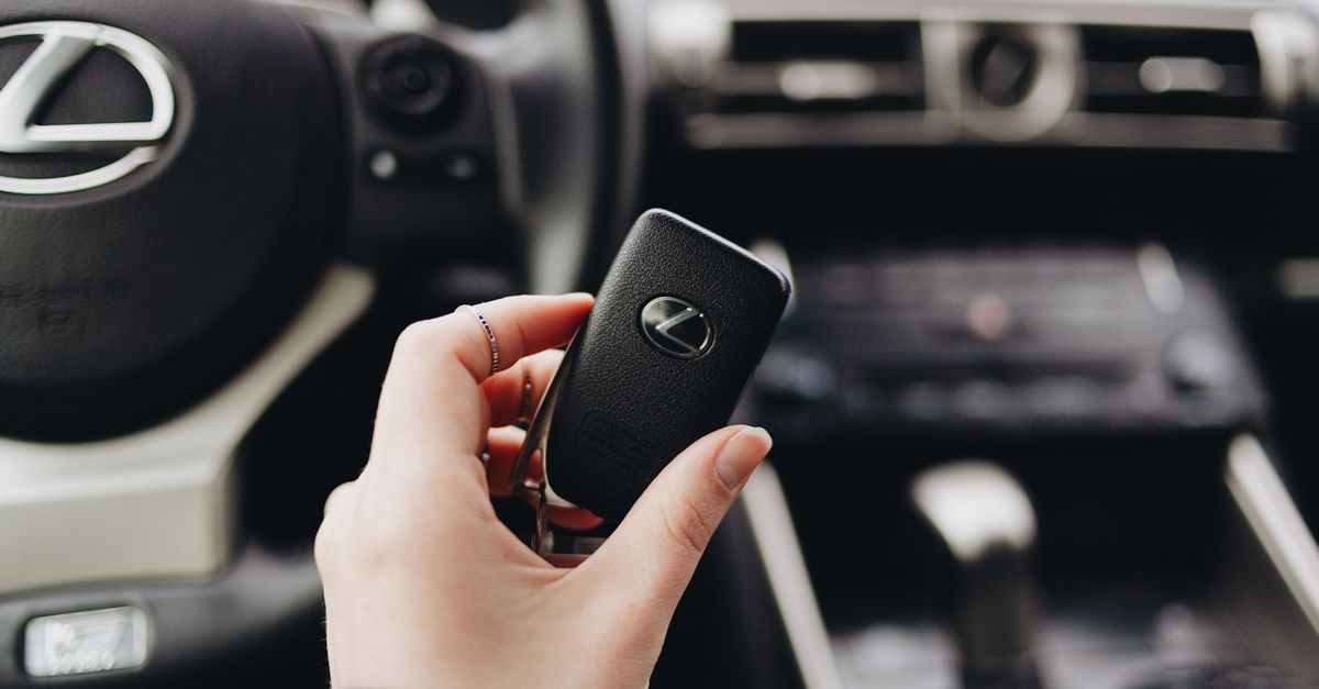 Toyota car key fob — Fast Locksmith Of Paramus
